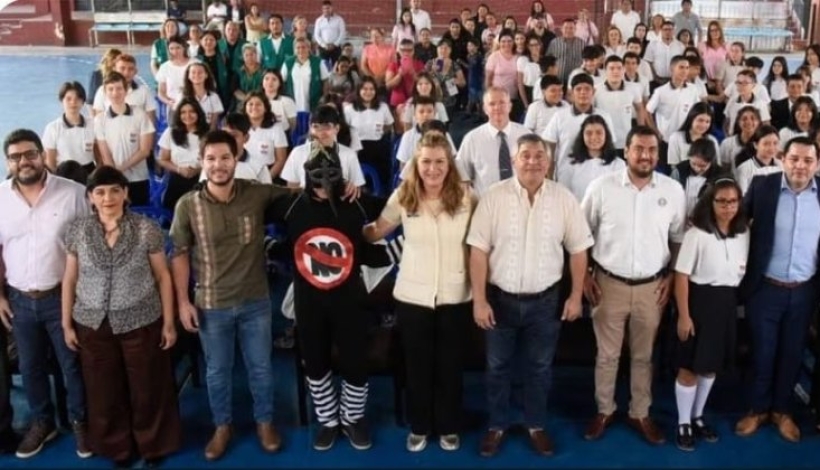 campaña contra el dengue